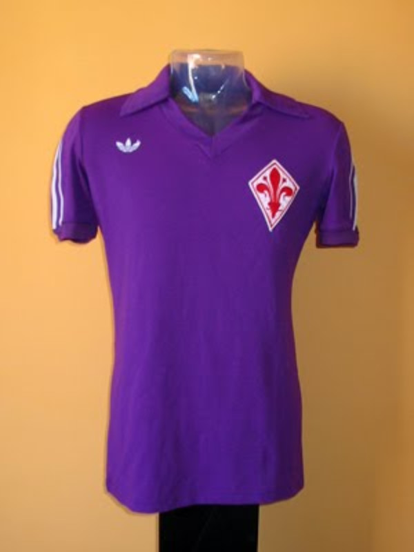 Primera equipación de Fiorentina 79-80