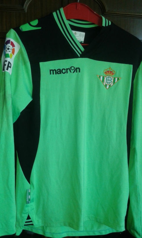 Equipación de portero de Real Betis 12-13