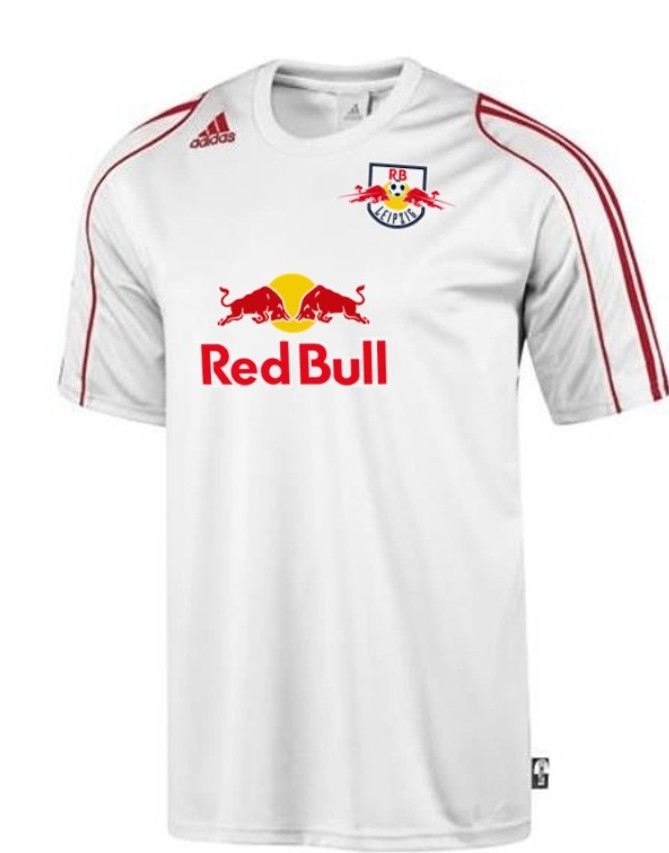 Primera equipación de Leipzig 10-11