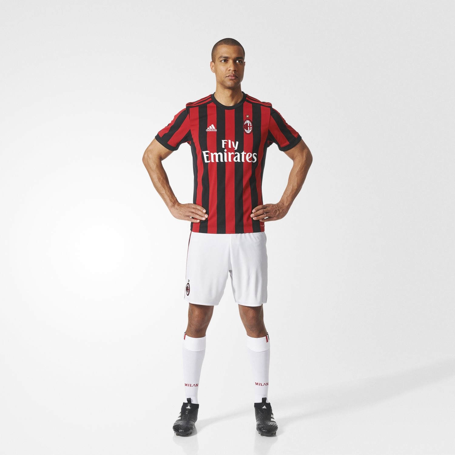 AC Milan 17-18 Local 2