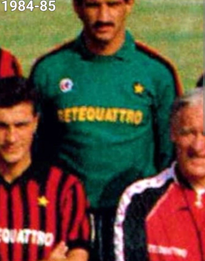 Equipación de portero de Milan 84-85