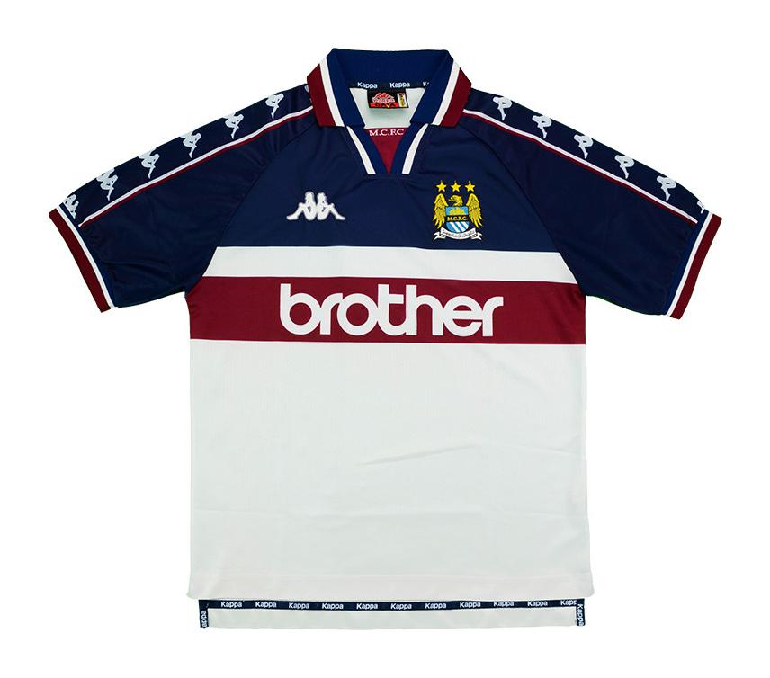Segunda equipación de Man City 97-98