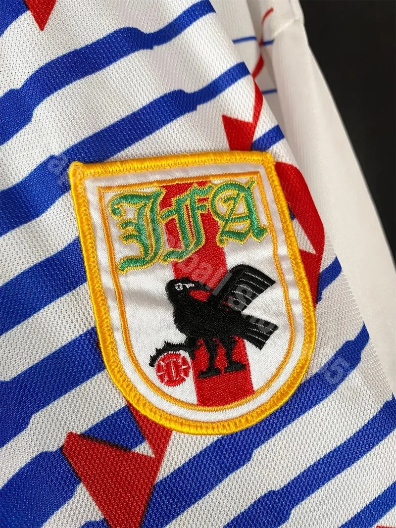 Japón 93-94 Visitante 4