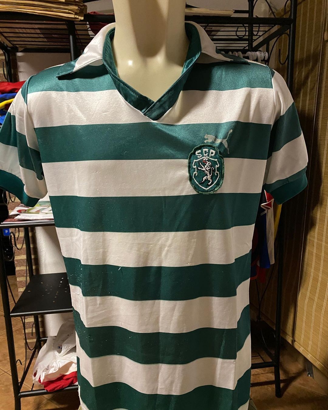 Primera equipación de Sporting de Portugal 81-82