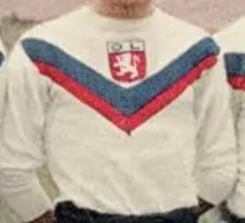 Primera equipación de Olympique de Lyon 53-54