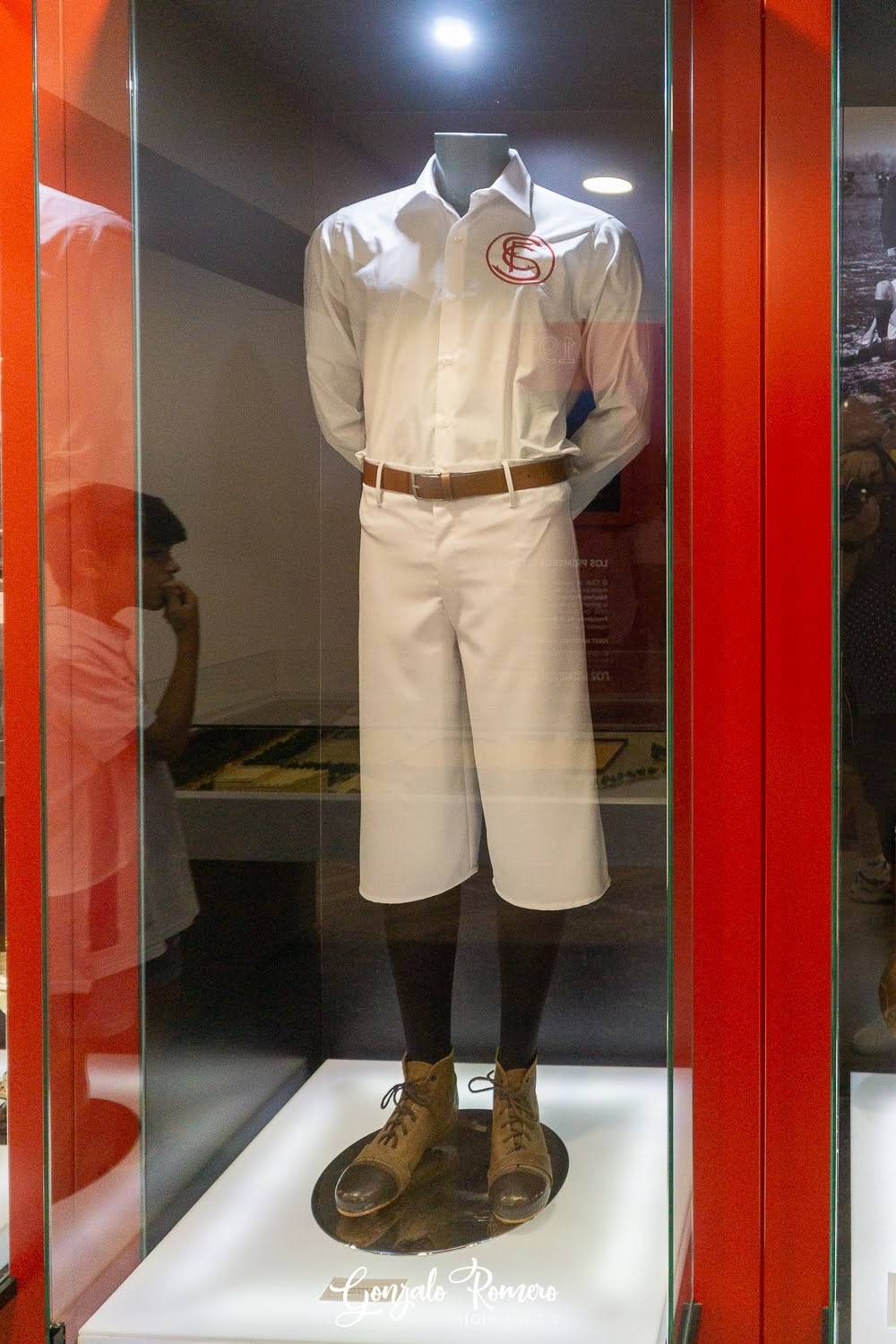 Sevilla FC 1905 Local 2