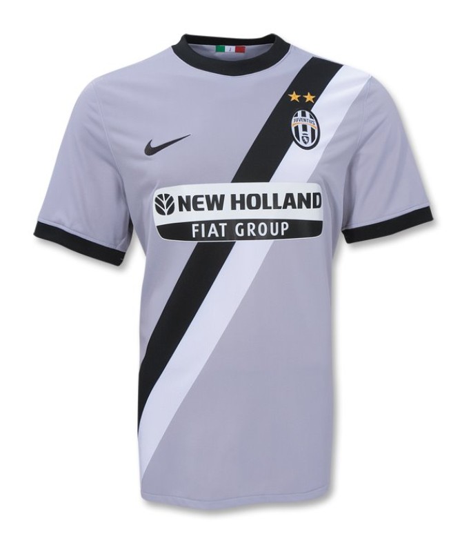 Segunda equipación de Juventus 09-10