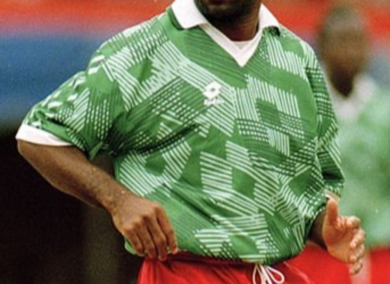 Primera equipación de Camerún 1993