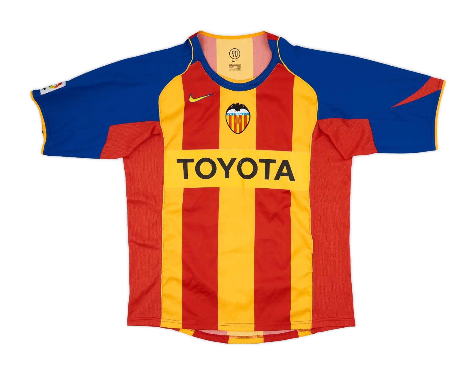 Tercera equipación de Valencia 05-06