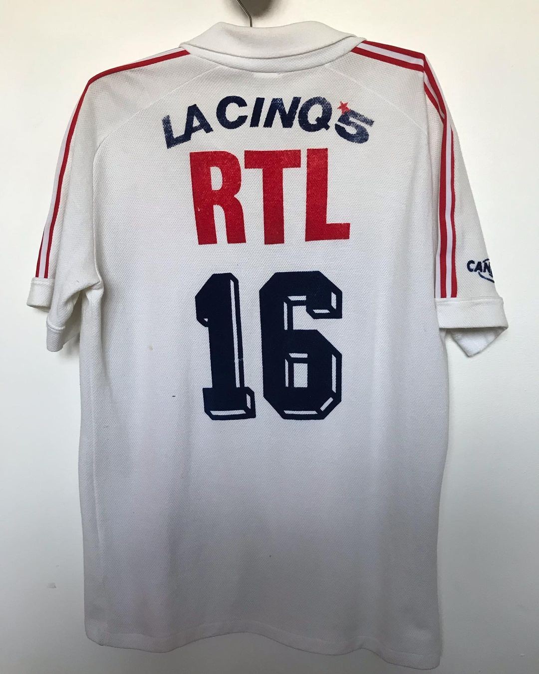 Paris Saint-Germain 88-89 Local 3
