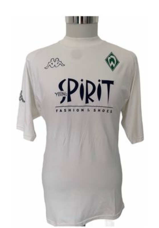 Equipación especial de Werder Bremen 02-03