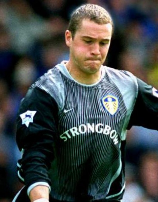 Equipación de portero de Leeds 02-03