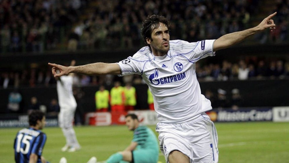 Schalke 04 10-11 Tercera 2