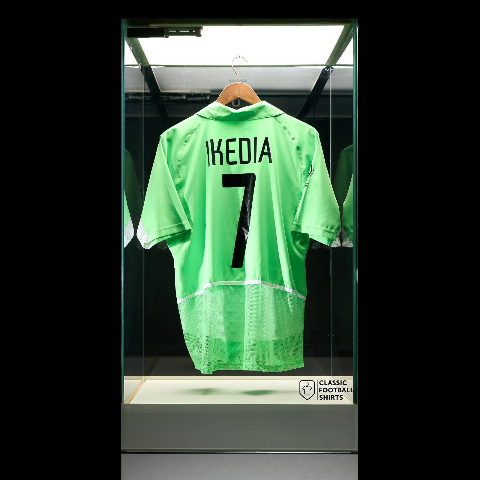 Nigeria 2002 Local 4
