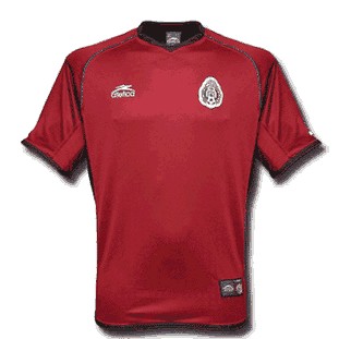 Tercera equipación de México 2002