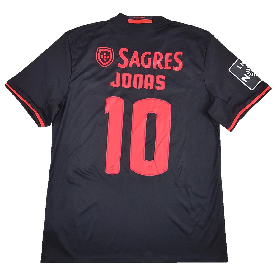 SL Benfica 16-17 Visitante 2