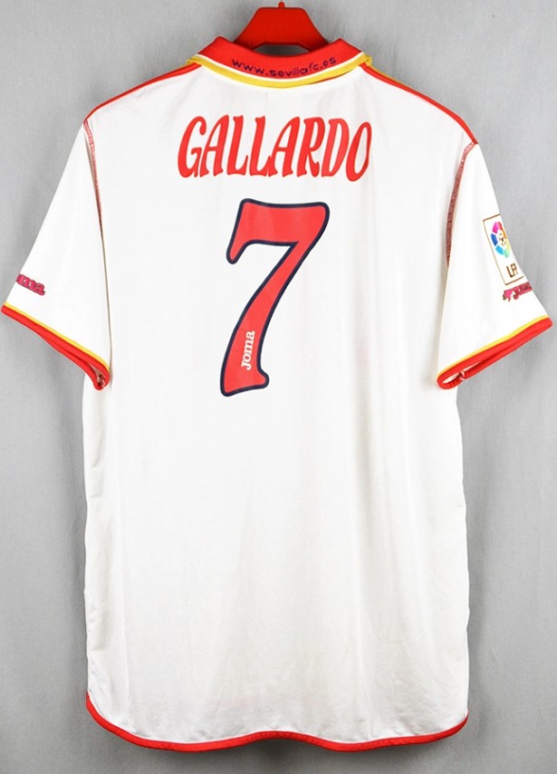 Sevilla FC 01-02 Local 3