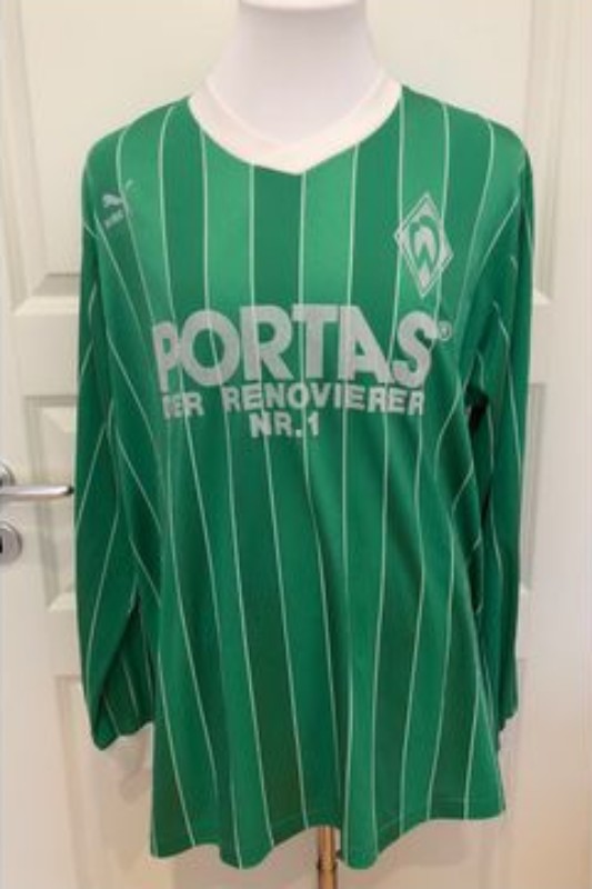 Segunda equipación de Werder Bremen 87-88