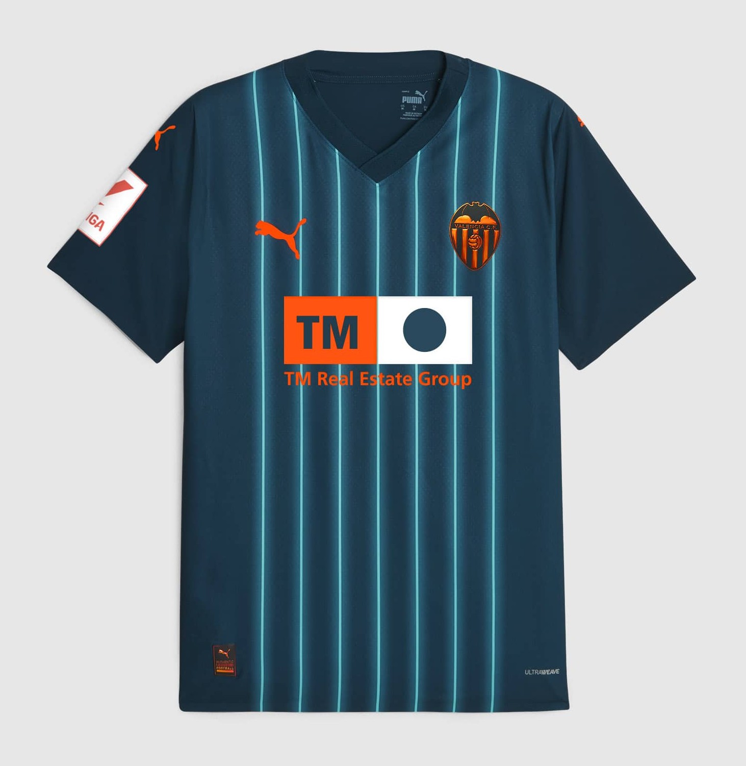 Segunda equipación de Valencia 23-24