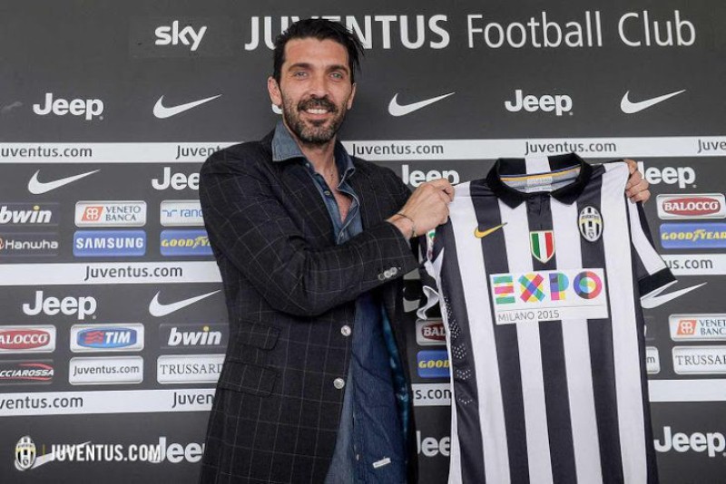 Juventus FC 14-15 Local 3