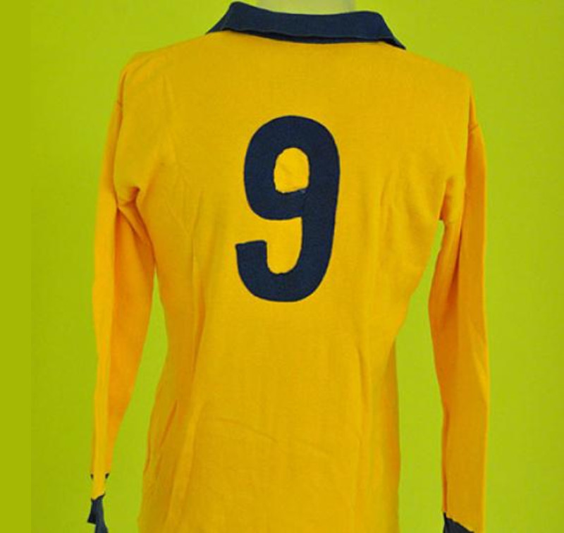 Juventus FC 83-84 Visitante 2