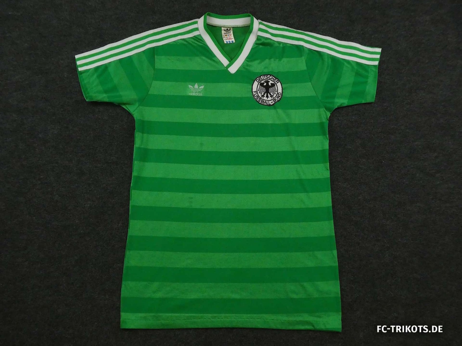 Segunda equipación de Alemania 1984