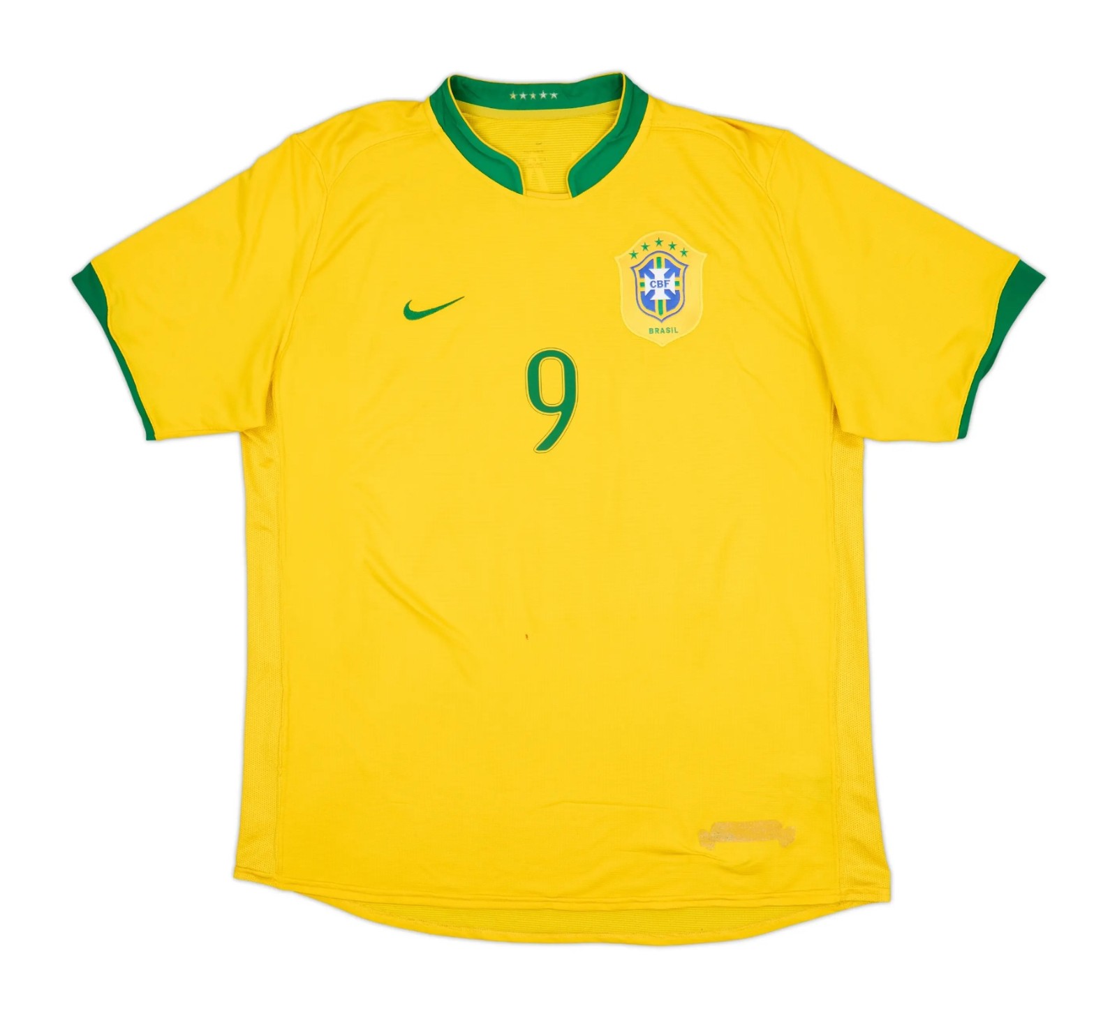 Primera equipación de Brasil 2006