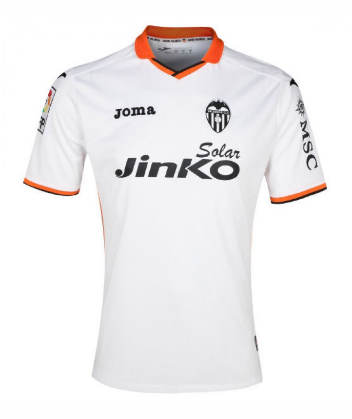 Primera equipación de Valencia 13-14
