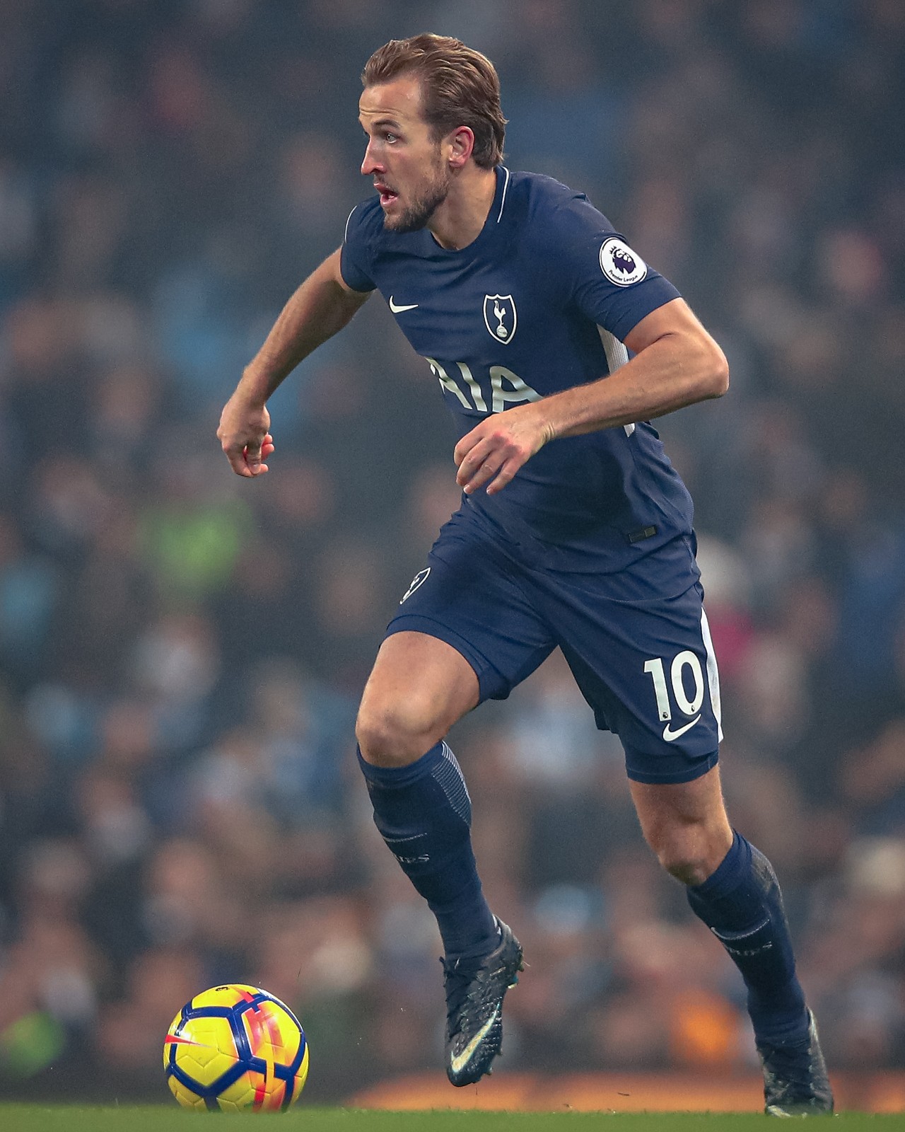 Tottenham Hotspur 17-18 Visitante 2