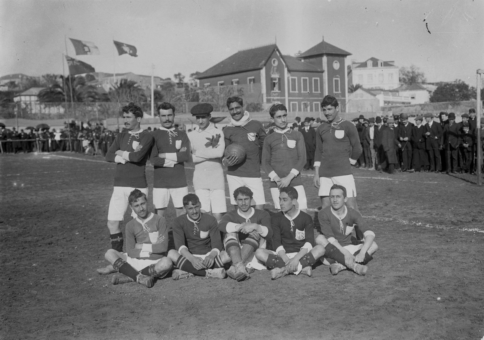 SL Benfica 1909-10 Local 3