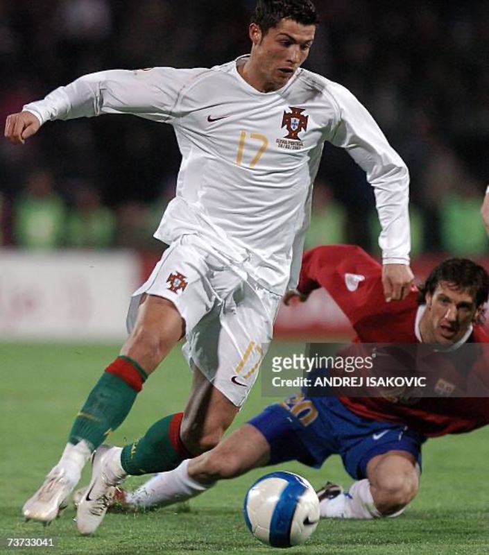 Tercera equipación de Portugal 2007