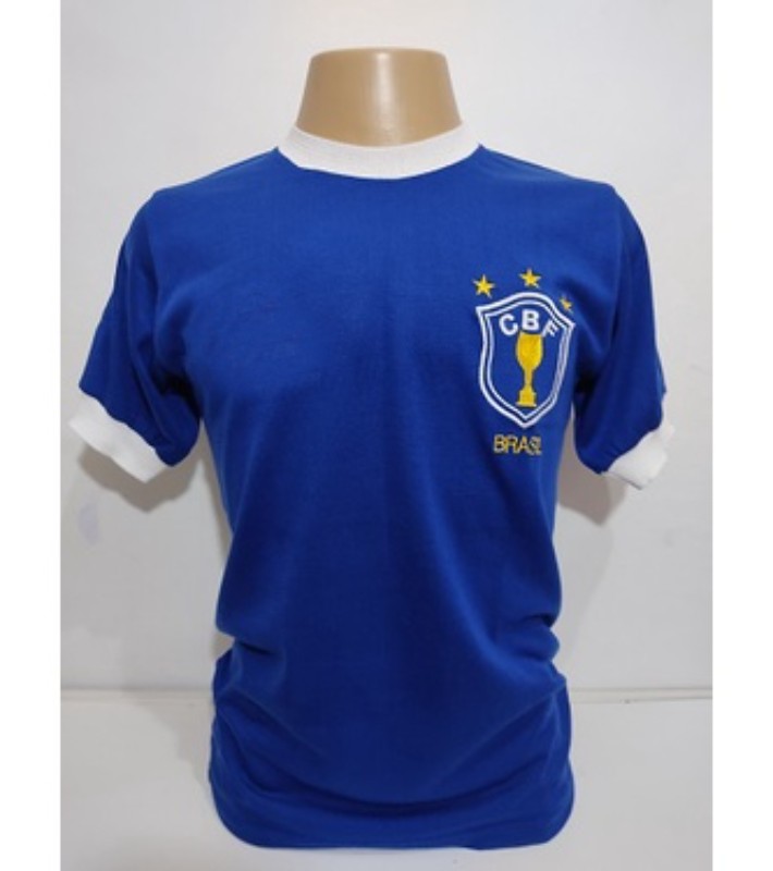 Segunda equipación de Brasil 1982