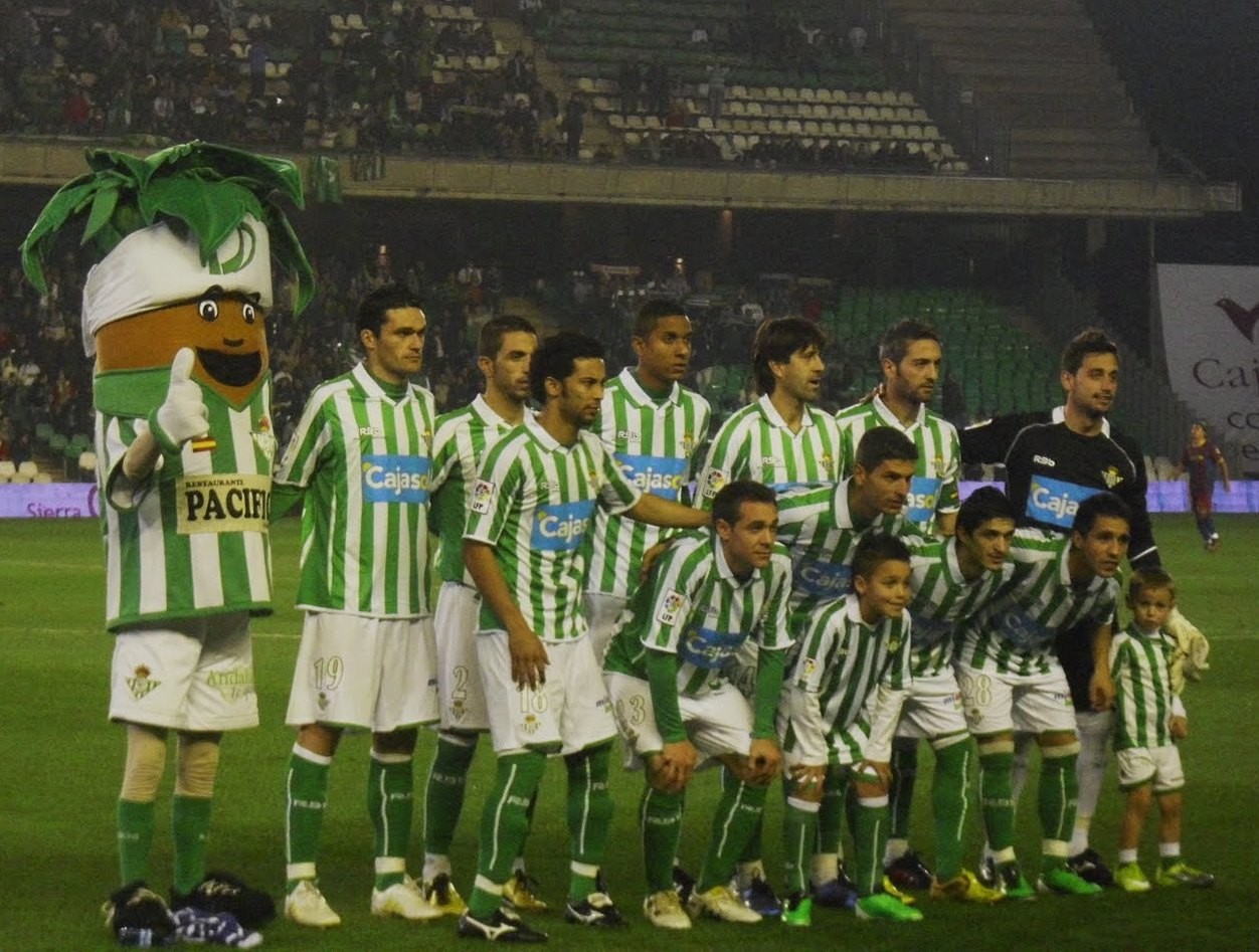 Real Betis 10-11 Local 2