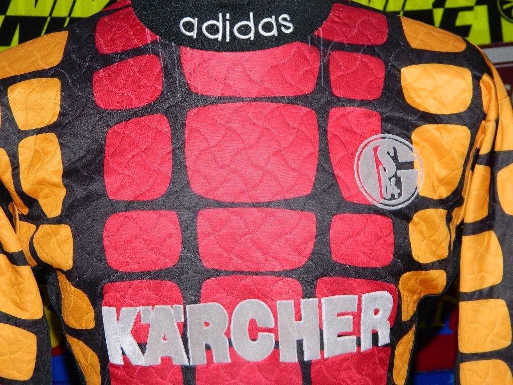 Schalke 04 95-96 Portero 3