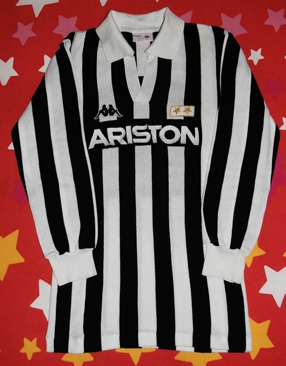 Juventus FC 87-88 Local 2