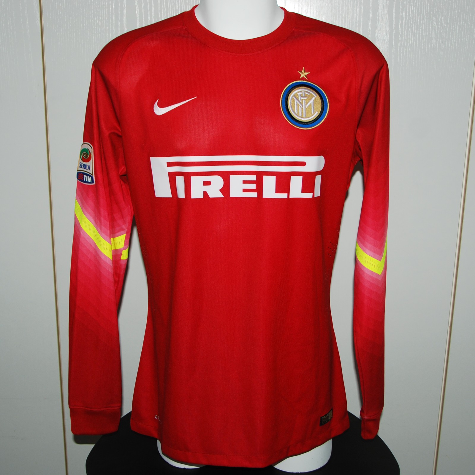 Equipación de portero de Inter de Milán 14-15