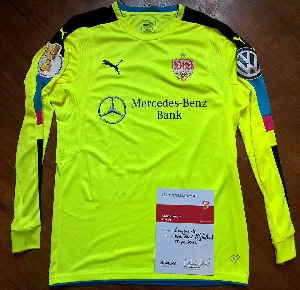VfB Stuttgart 16-17 Portero 2