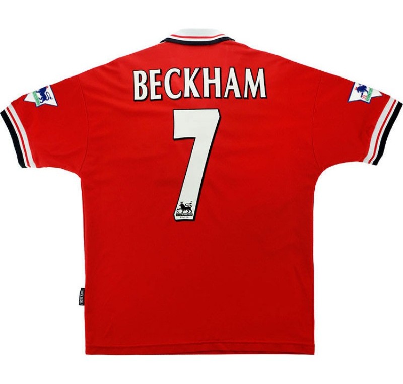 Manchester United 99-00 Local 2