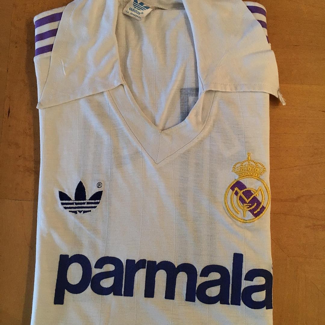 Real Madrid 85-86 Local 3