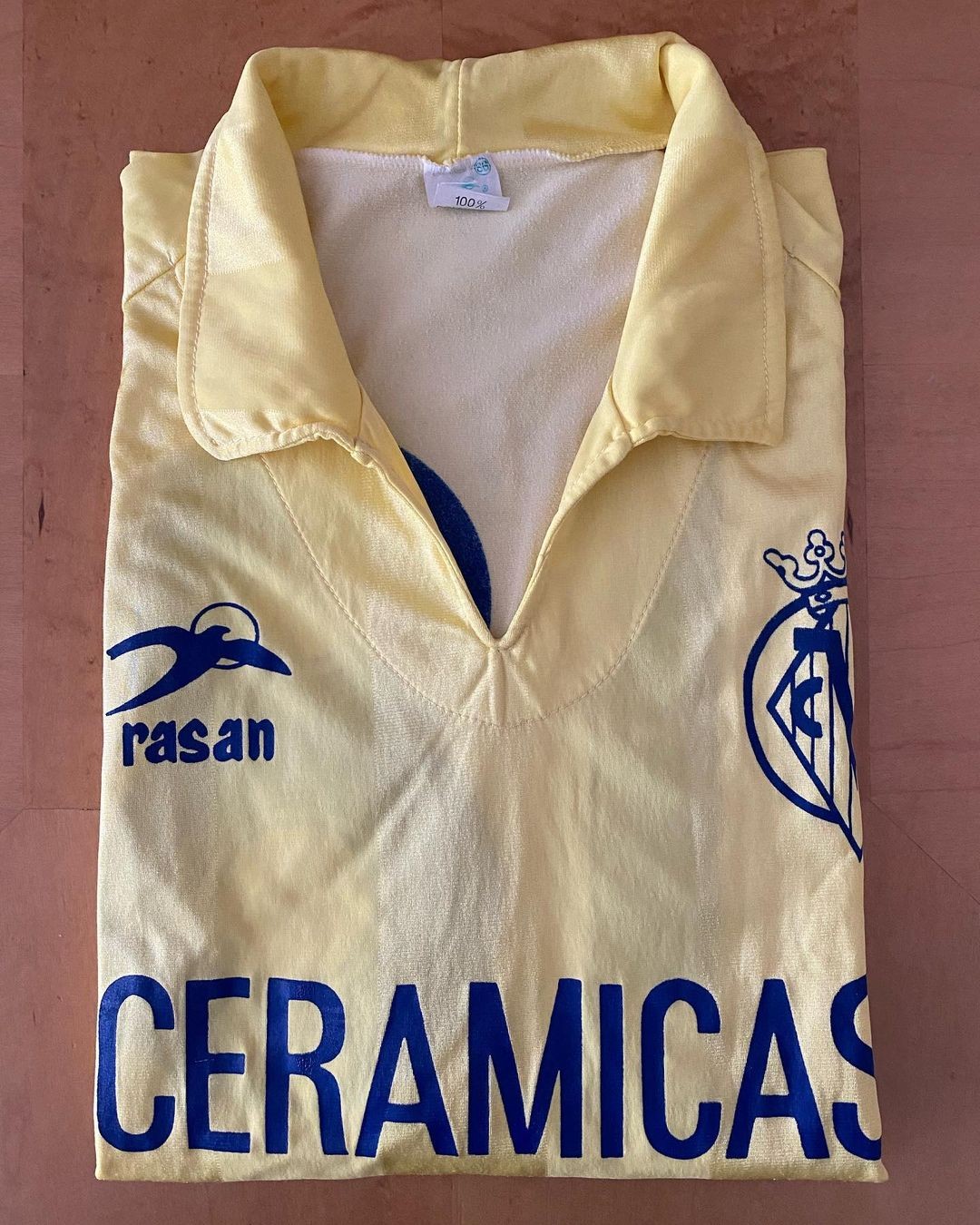 Primera equipación de Villarreal 88-89
