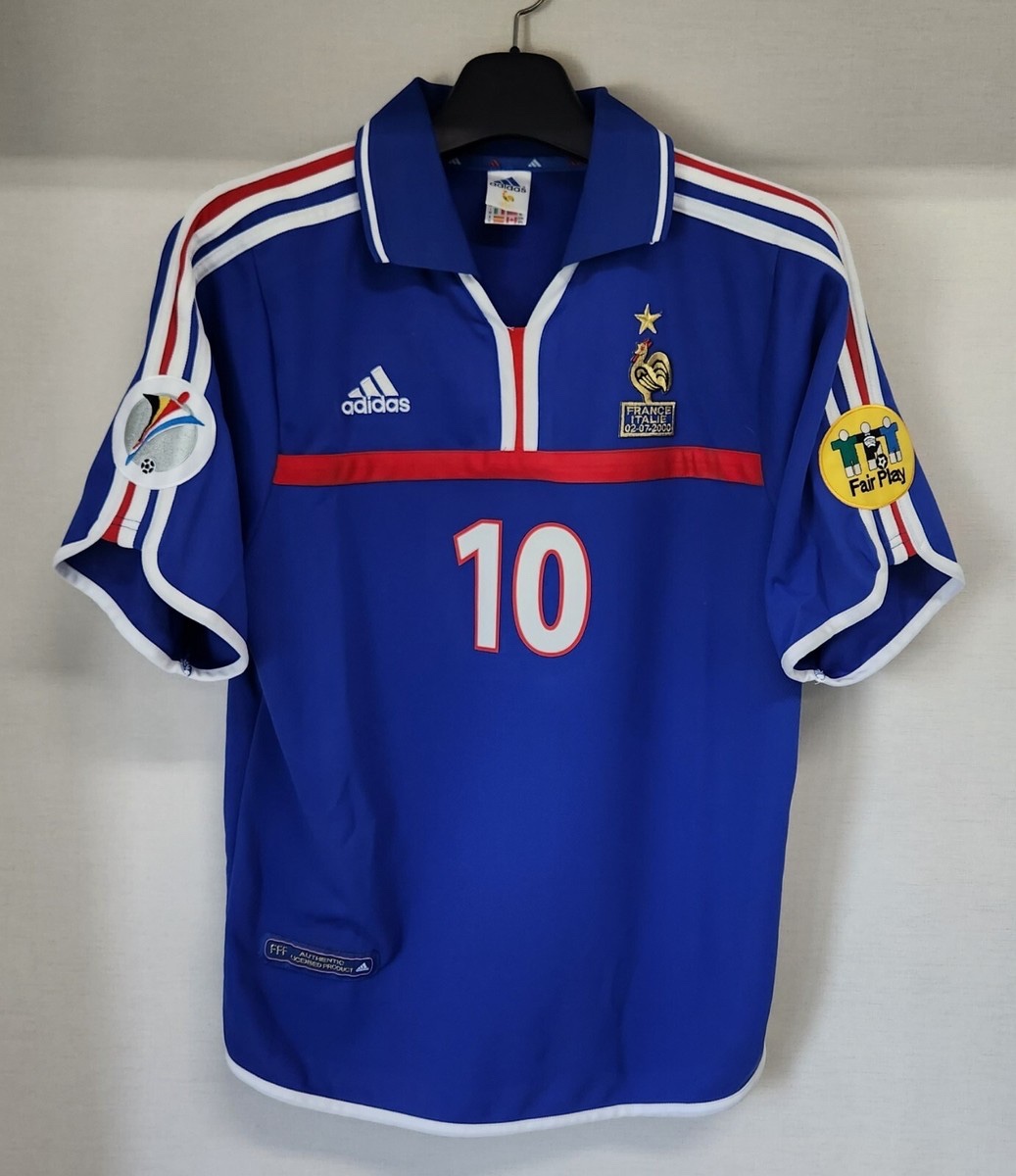 Equipación especial de Francia 2000