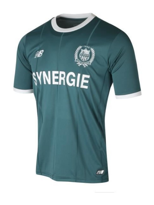 FC Nantes 18-19 Visitante 2