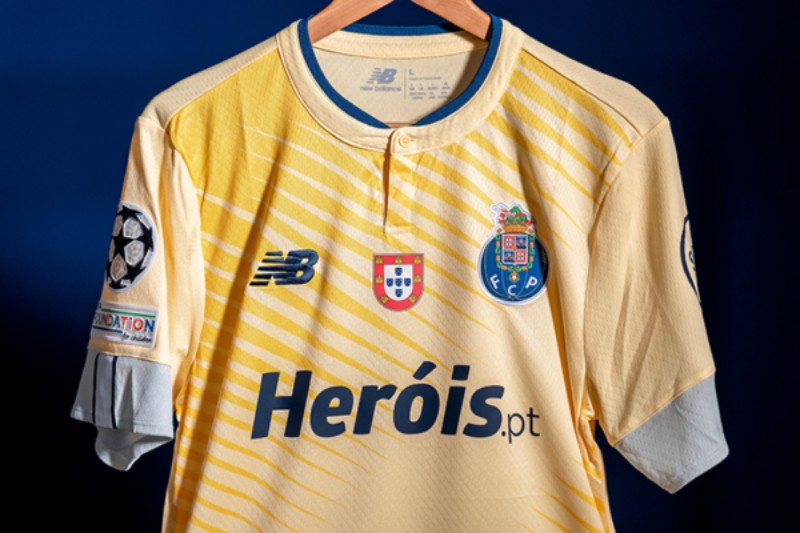 Equipación especial de Oporto 22-23