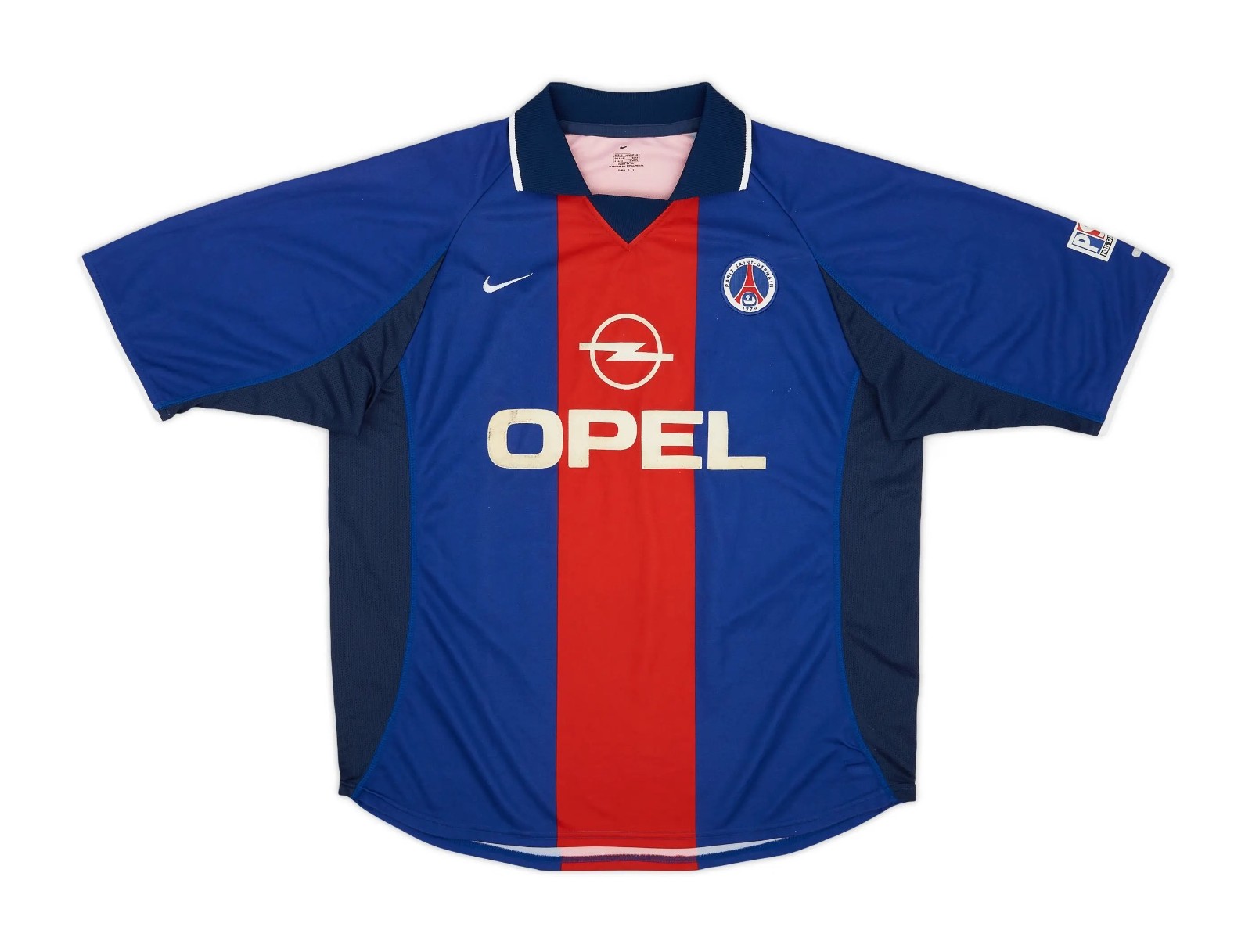 Primera equipación de Paris Saint-Germain 00-01