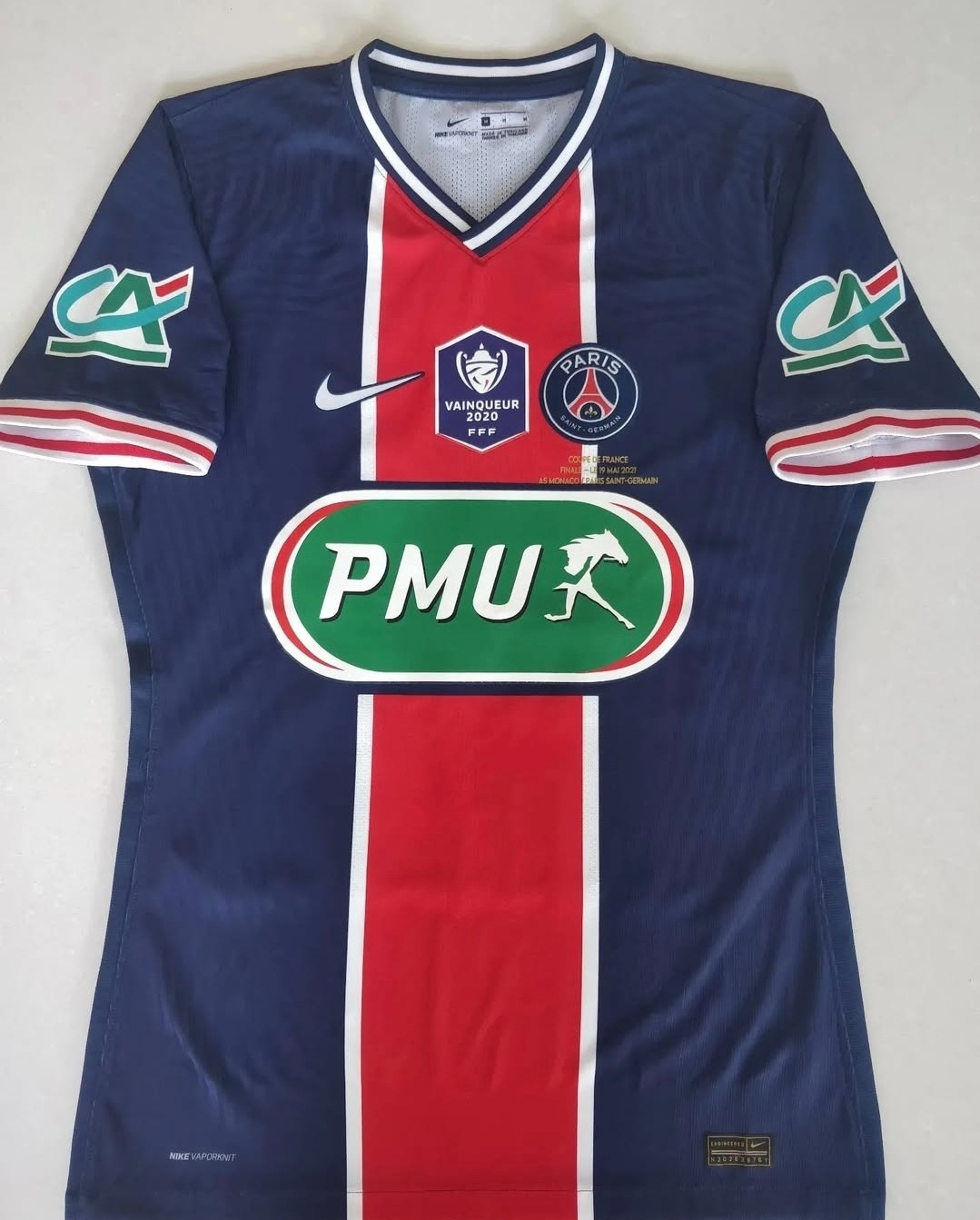 Equipación especial de Paris Saint-Germain 20-21