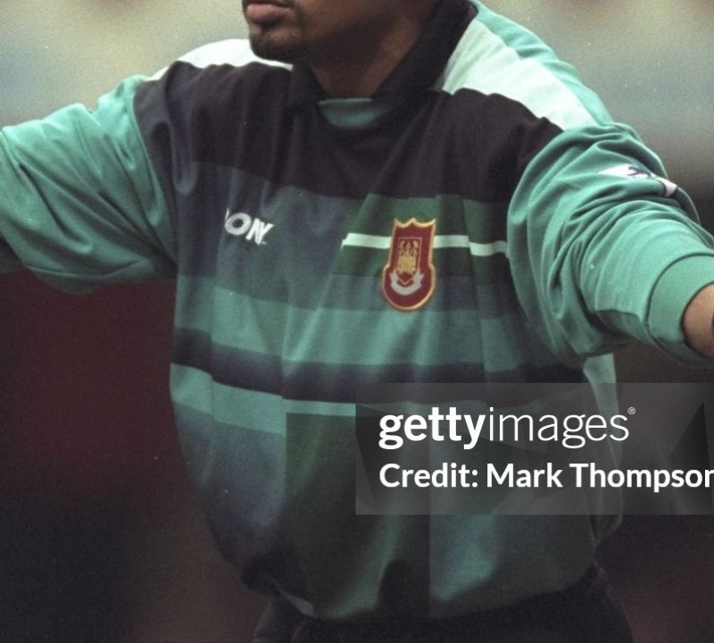 West Ham United 97-98 Portero 2