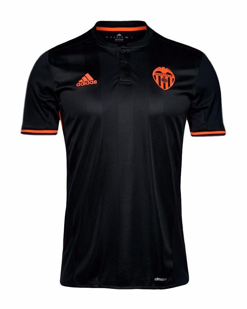 Tercera equipación de Valencia 17-18
