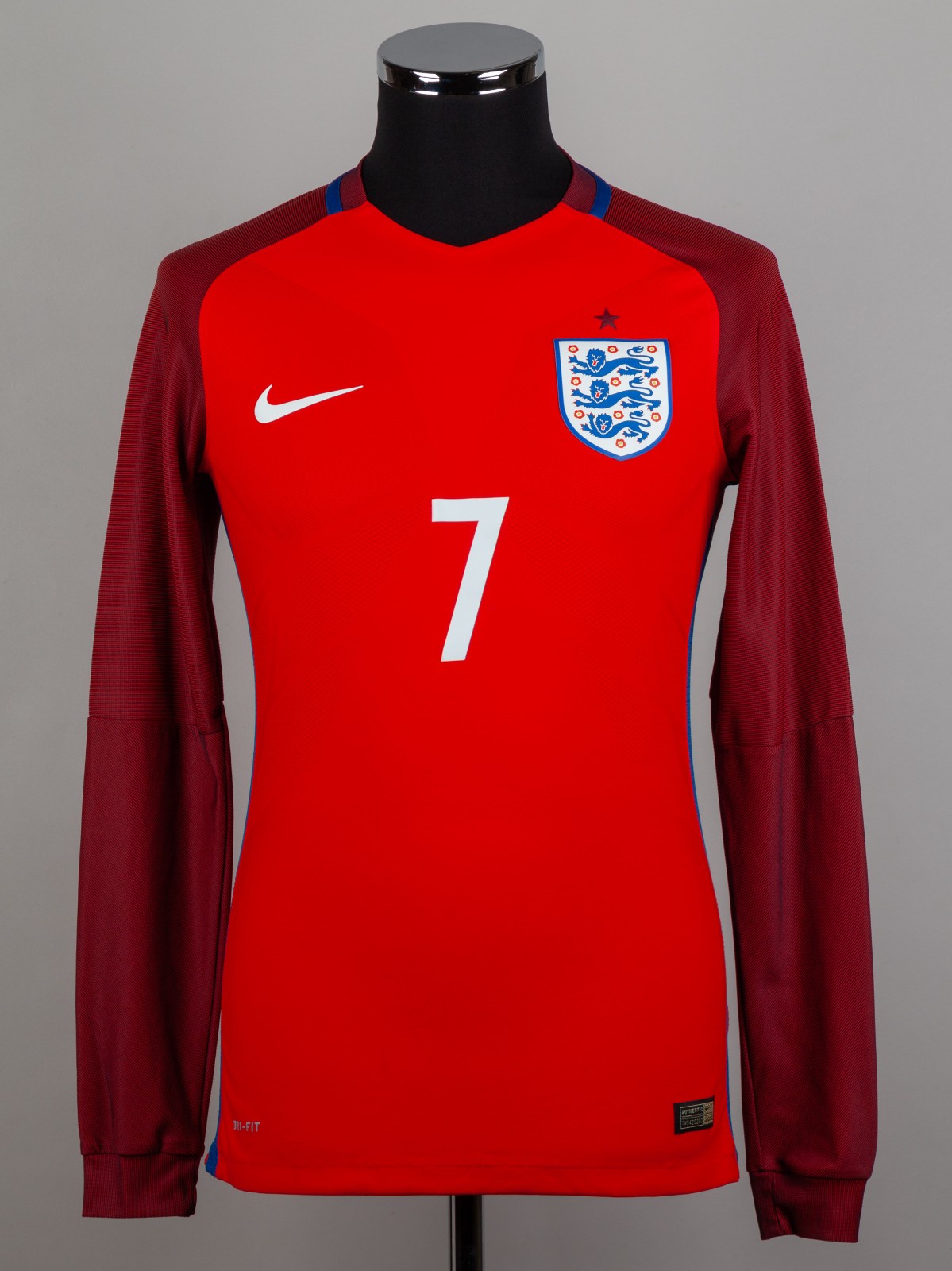 Inglaterra 2016 Visitante 2