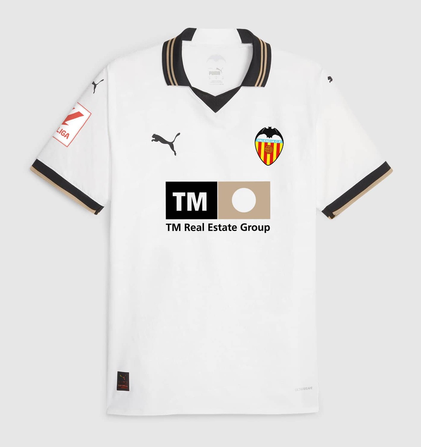 Primera equipación de Valencia 23-24