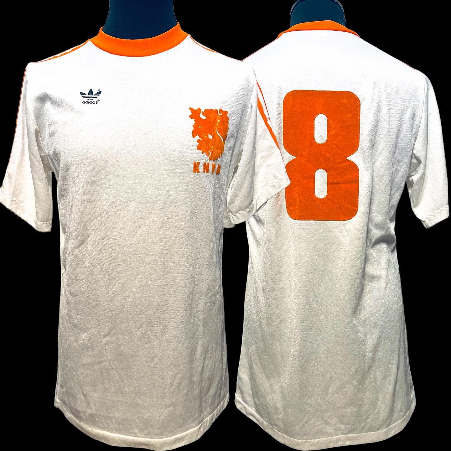 Segunda equipación de Países Bajos 1980